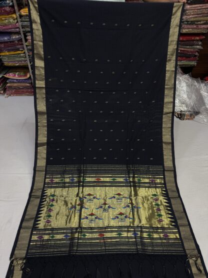 Black Gold Cotton Paithani Double Pallu Saree 9