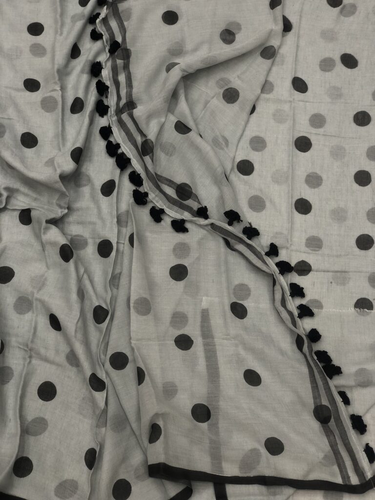 Kali Ghata Polka Dot