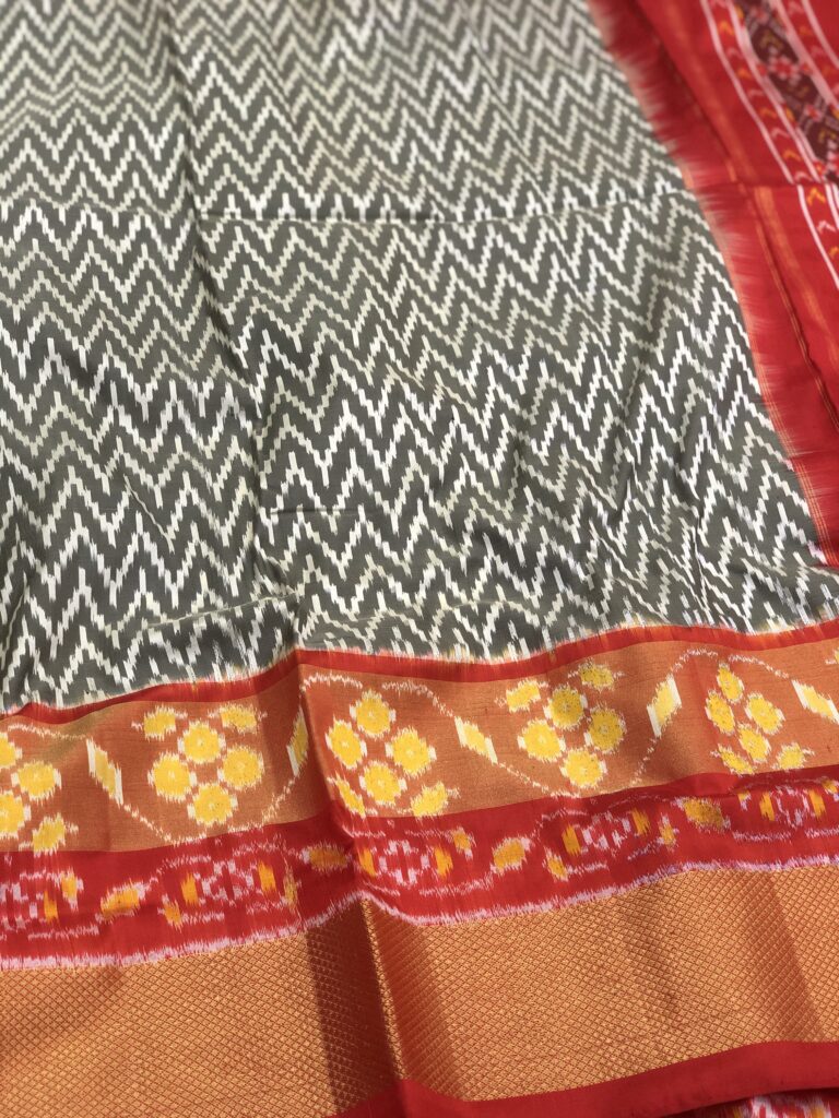 Greyish Red 037 Pochampally Silk Saree