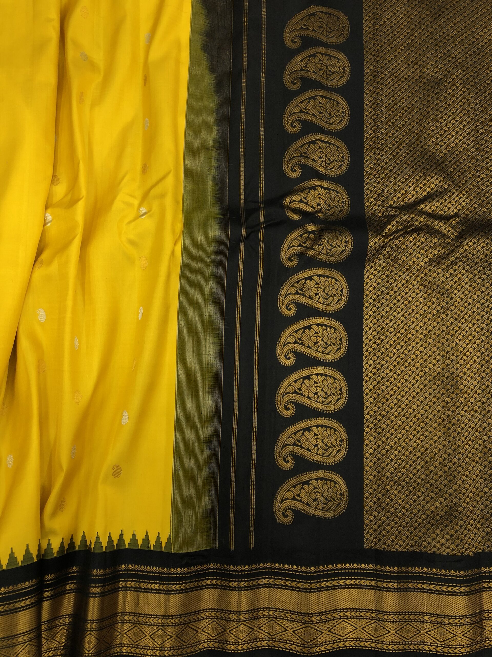 Gadwal Saree - Shop Authentic Handloom Weaves for Traditional Elegance –  tagged 