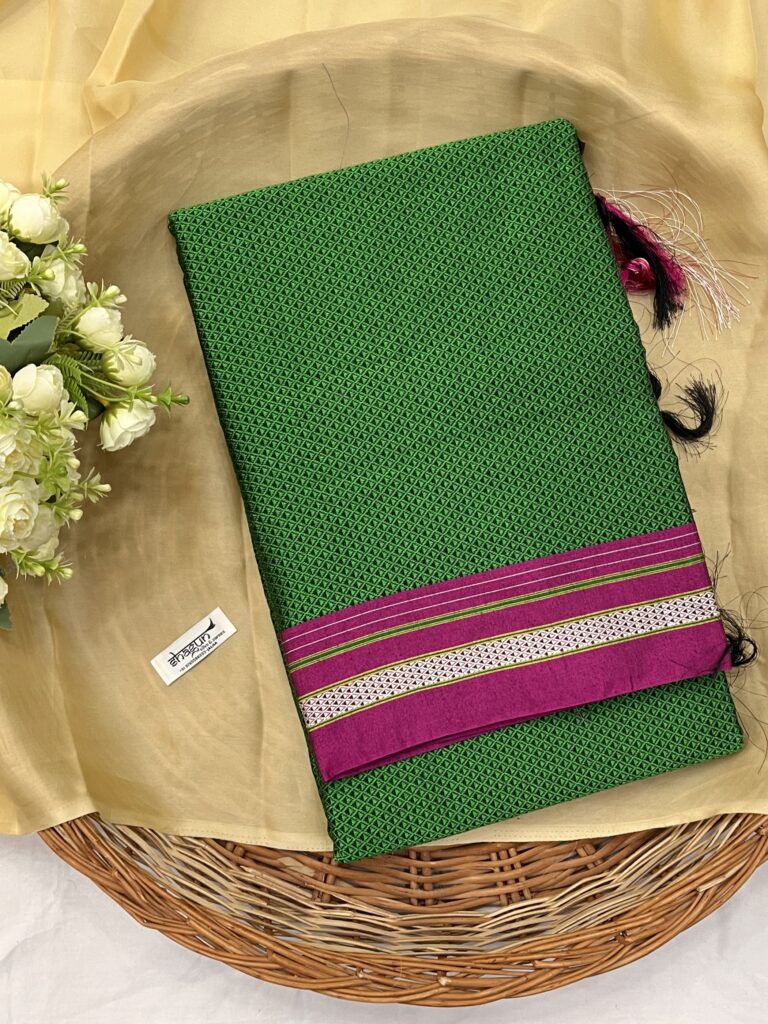 Khun Saree Tope Pallu 24
