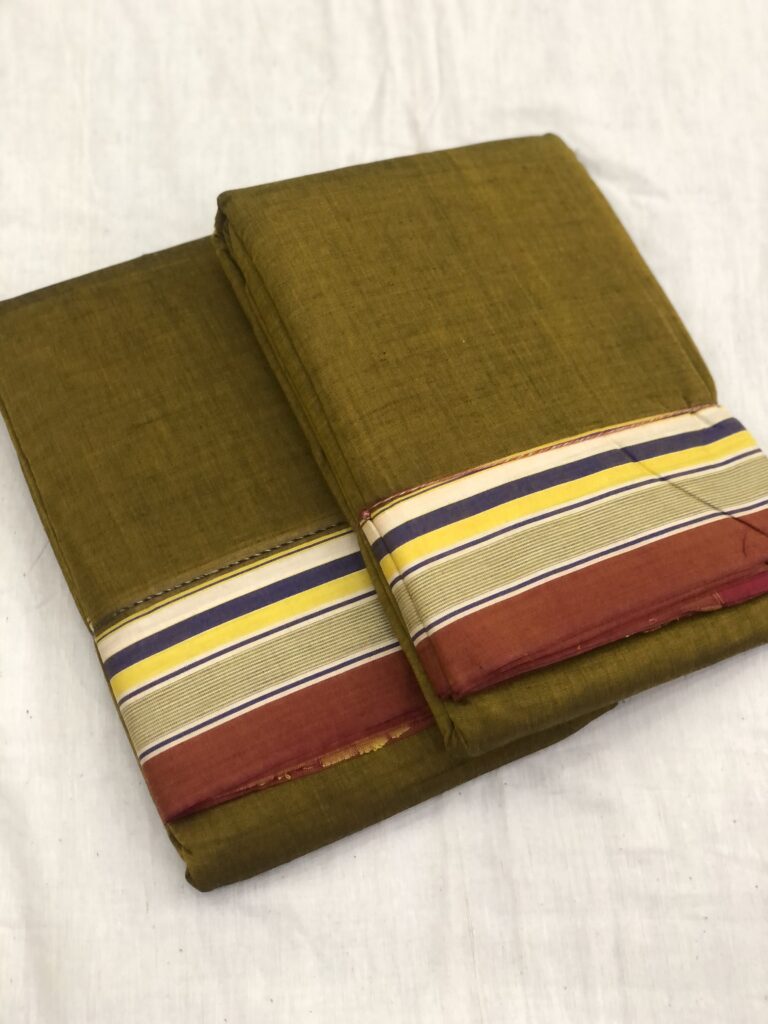 Olive Multi Shade Stripe Border Plain Patteda Anchu Saree