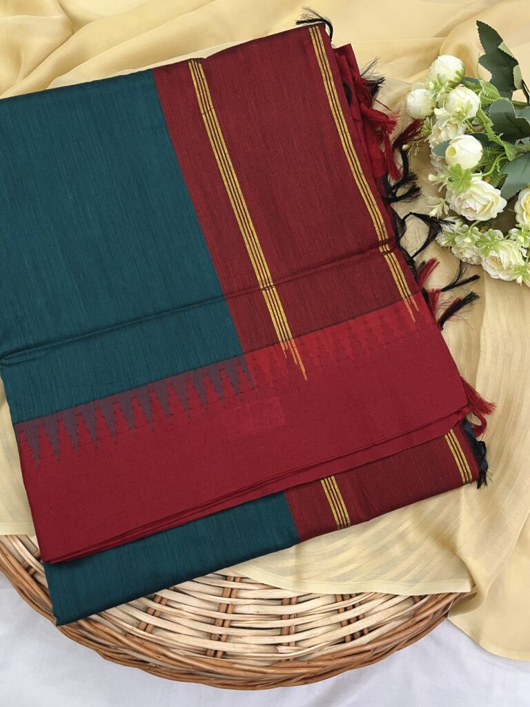 Kalyani Cotton Plain Body Stripe Pallu 012