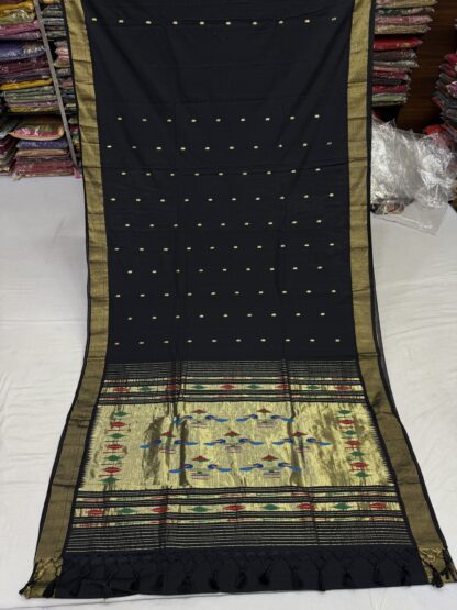 Cotton Paithani Double Pallu Saree 8