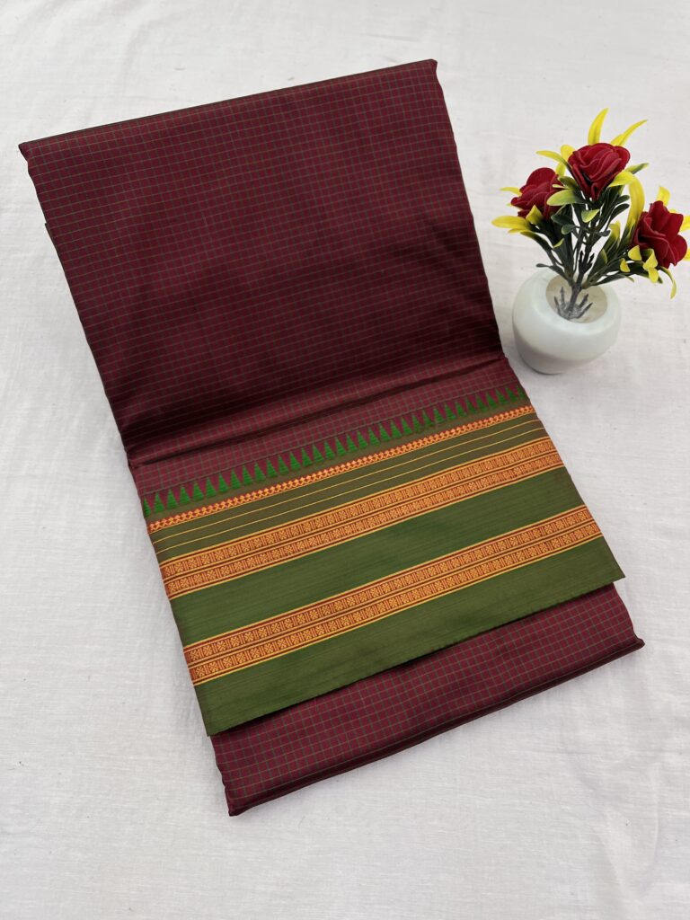 Narayanpet Pure Silk Checks Saree 02