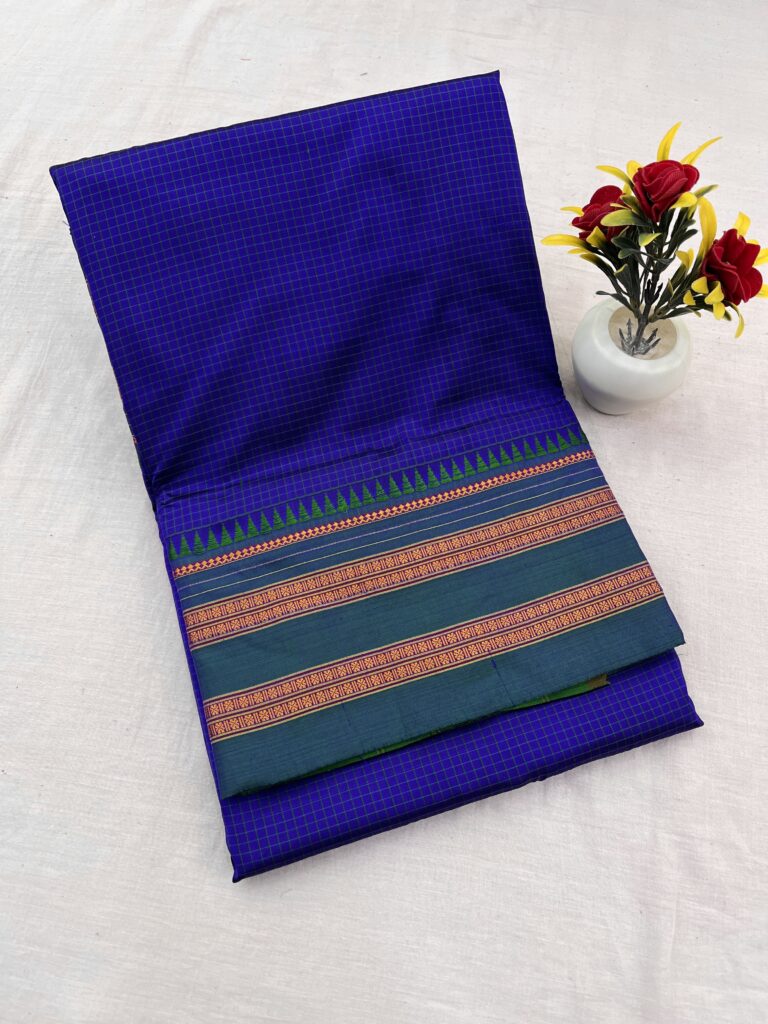 Narayanpet Pure Silk Checks Saree 05