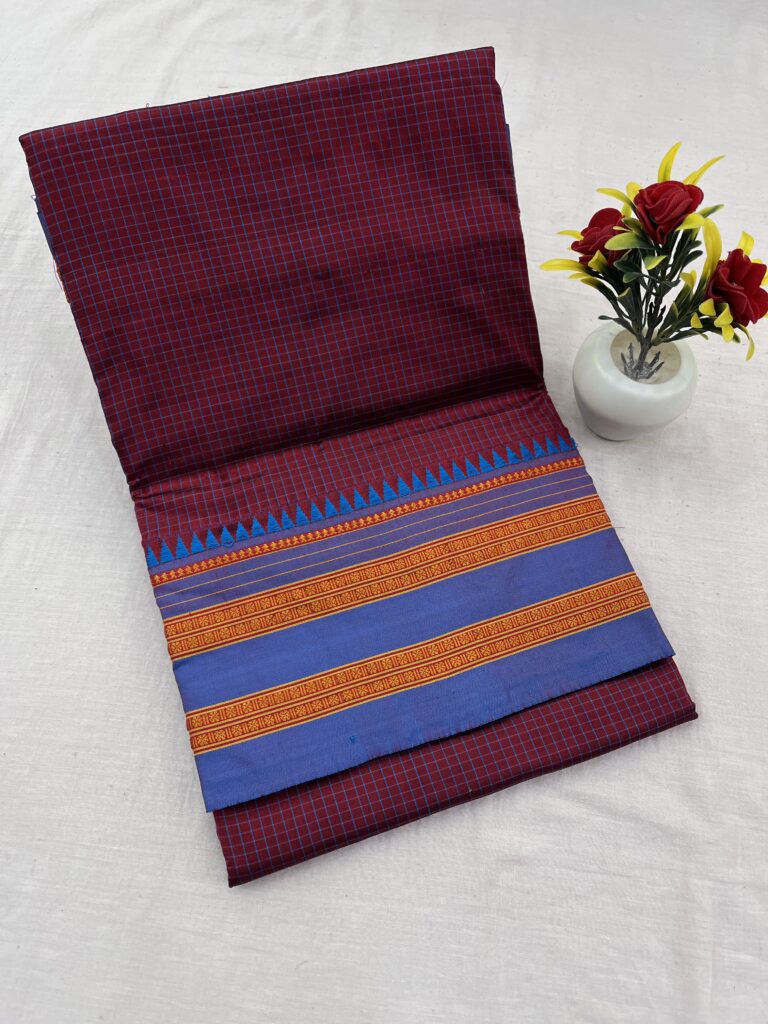 Narayanpet Pure Silk Checks Saree 08