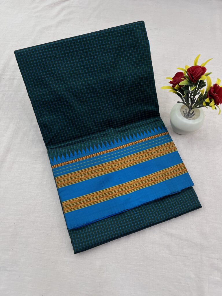 Narayanpet Pure Silk Checks Saree 07